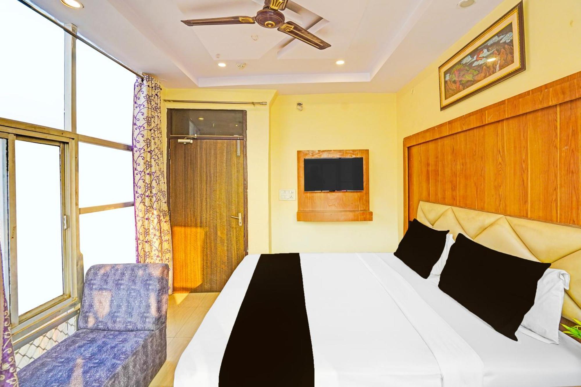 Super Hotel O Charbagh Formerly Khalsa Inn Lakhnaú Exteriér fotografie